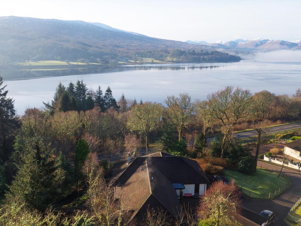 Tom Beag - Ben Nevis View Rooms Fort William Eksteriør billede