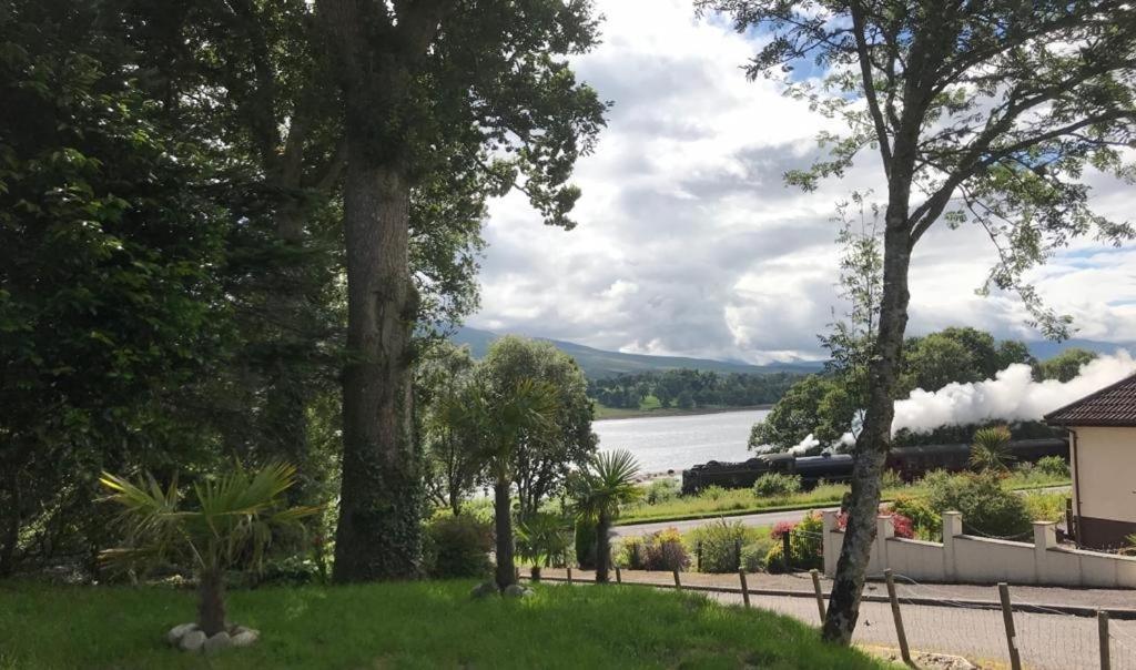Tom Beag - Ben Nevis View Rooms Fort William Eksteriør billede